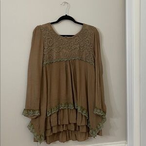 Pretty Angel Tan and Olive Lace Top